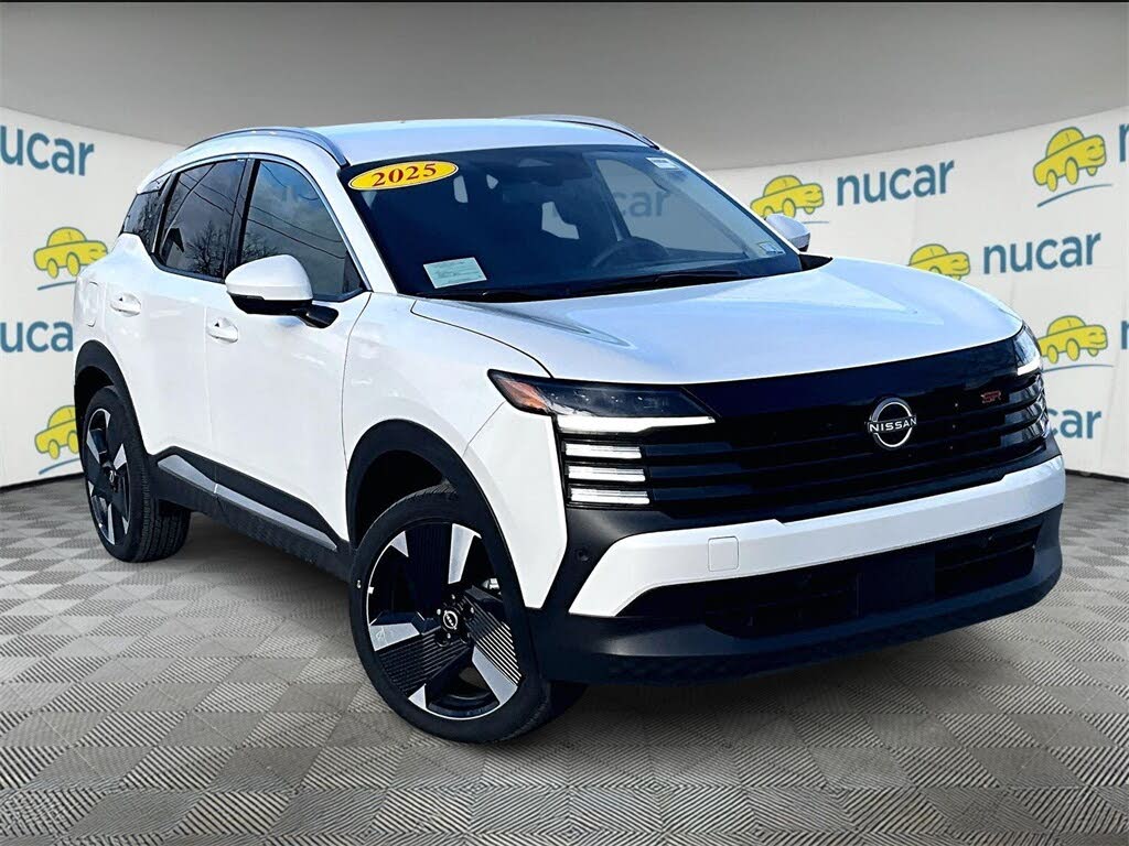 2025 Nissan Kicks SR AWD