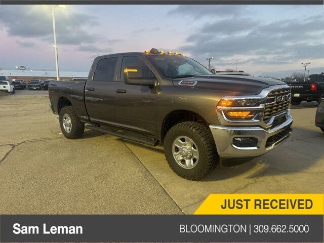 2025 RAM 2500 Tradesman Crew Cab 4WD