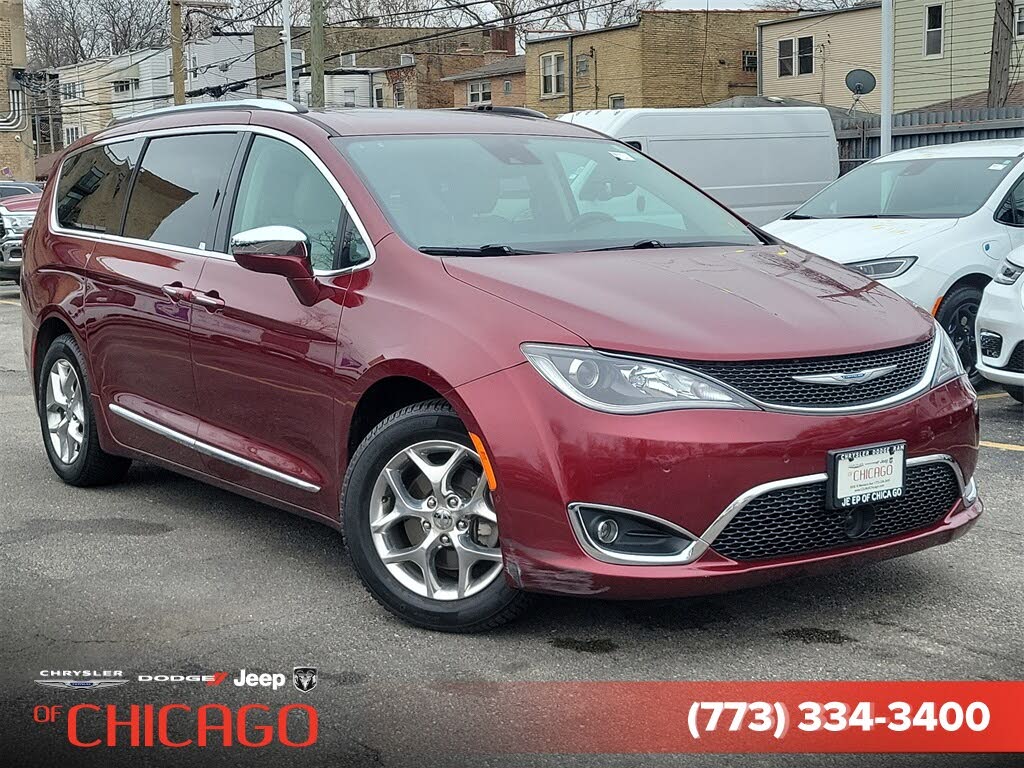 2017 Chrysler Pacifica Limited FWD