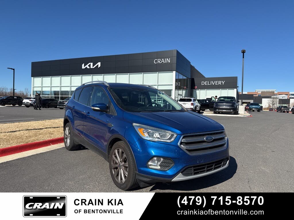 2017 Ford Escape Titanium FWD