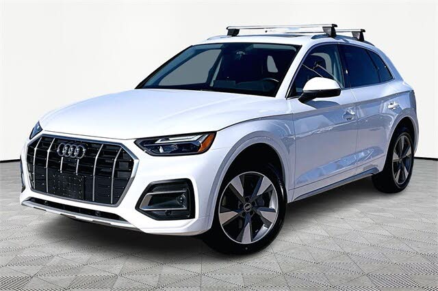 2023 Audi Q5 quattro Premium Plus 40 TFSI
