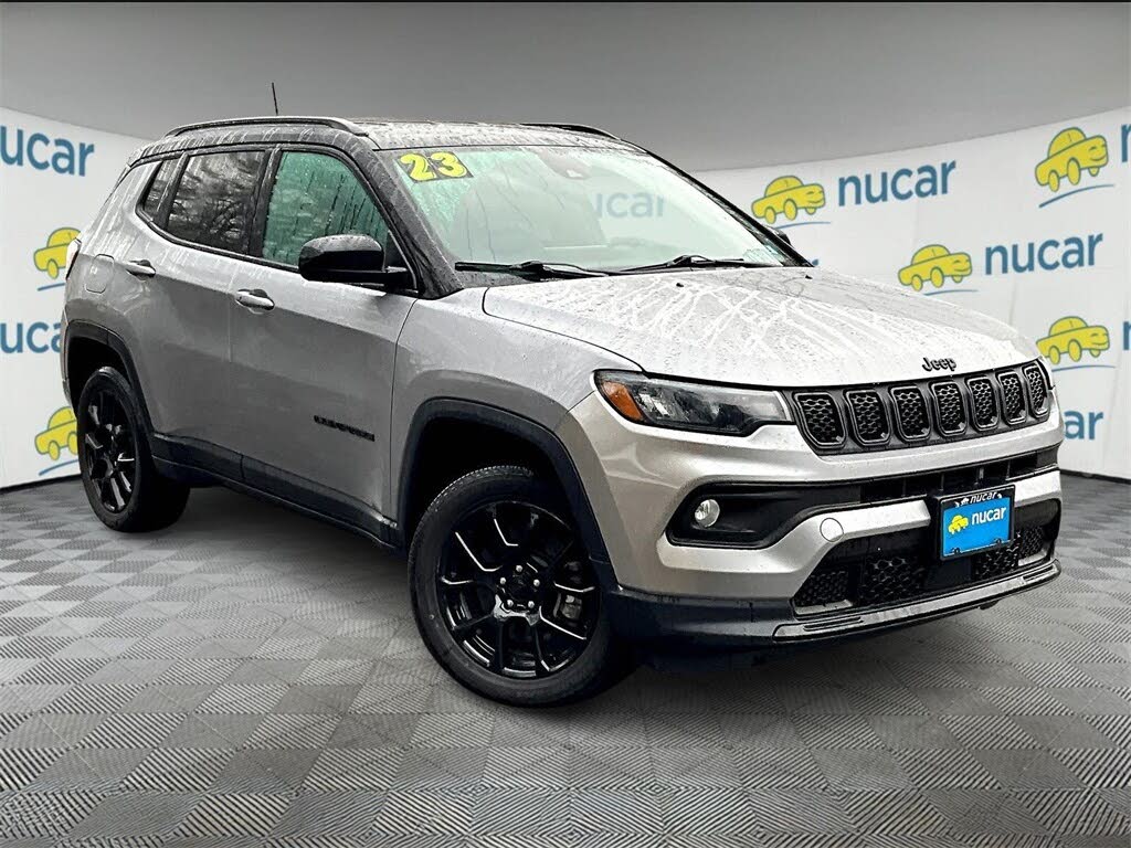 2023 Jeep Compass Altitude 4WD