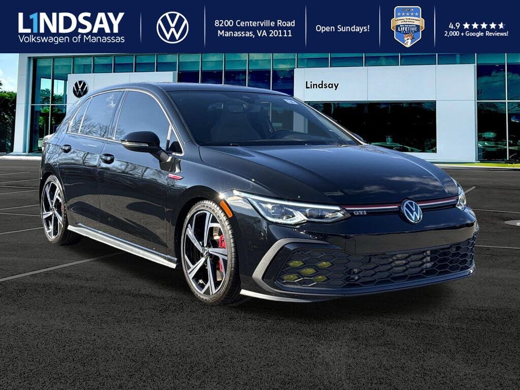 2024 Volkswagen Golf GTI SE FWD