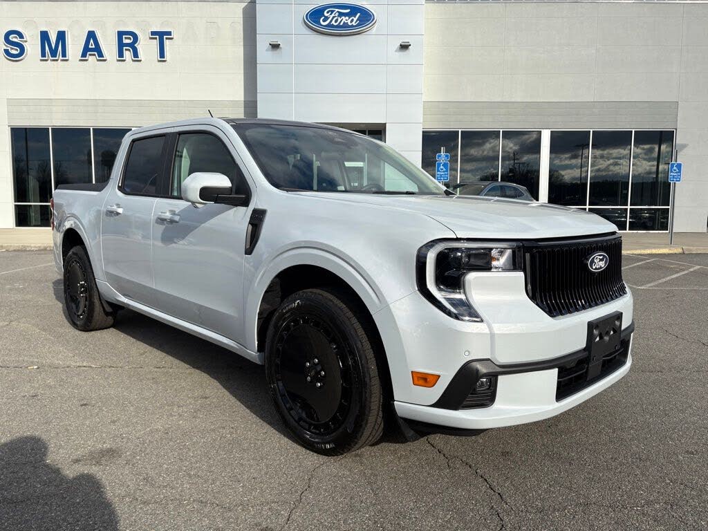 2026 Ford Maverick Lobo SuperCrew AWD