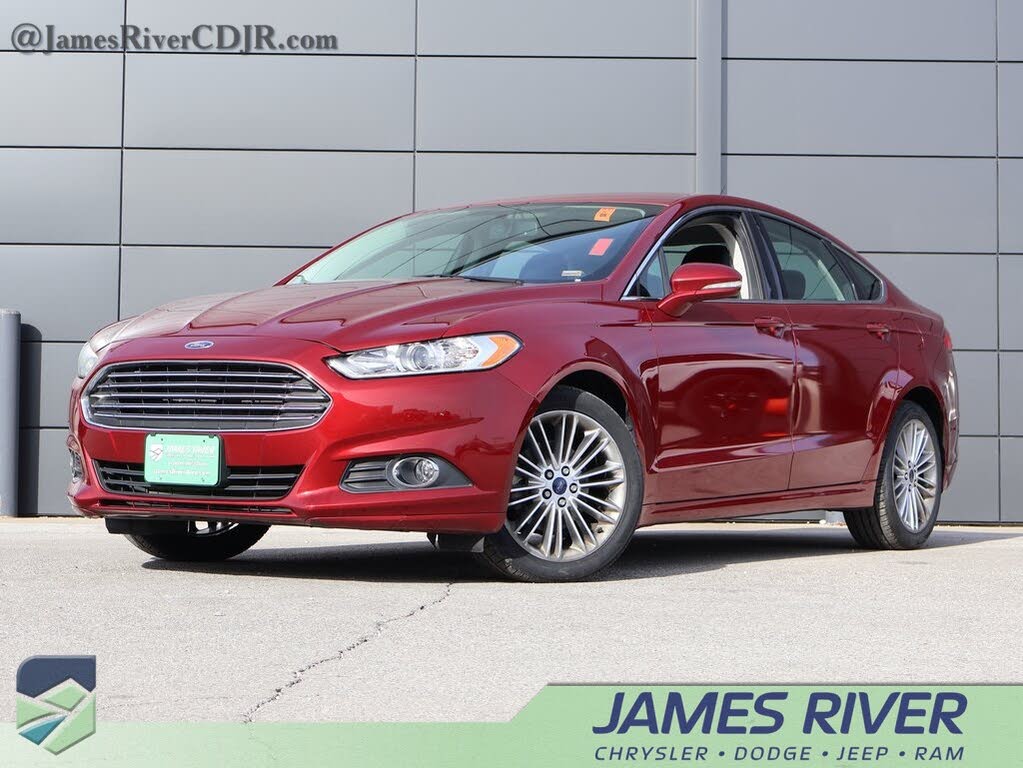 2014 Ford Fusion SE