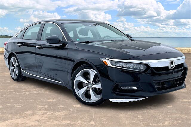 2018 Honda Accord 2.0T Touring FWD