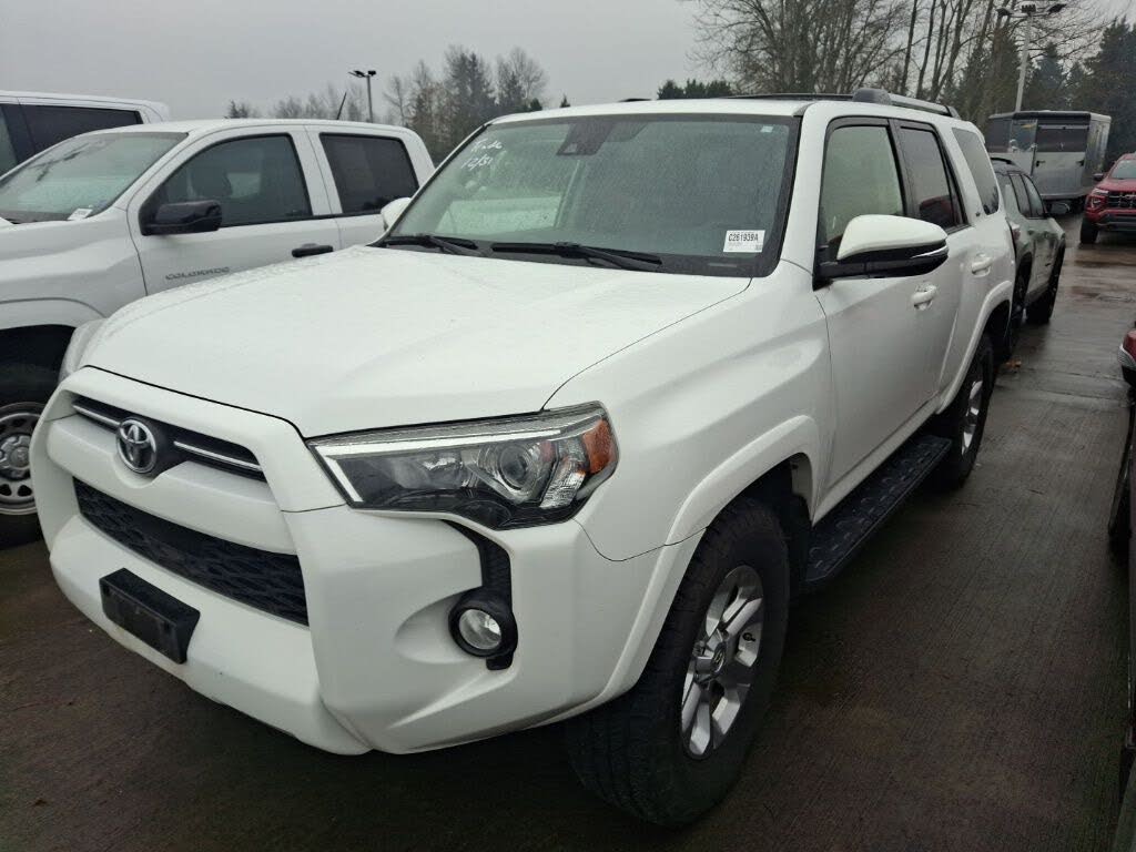 2020 Toyota 4Runner SR5 4WD