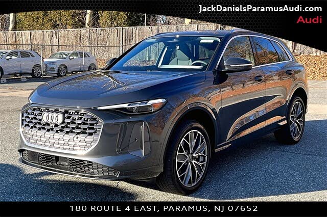 2025 Audi Q5 quattro Premium Plus 40 TFSI