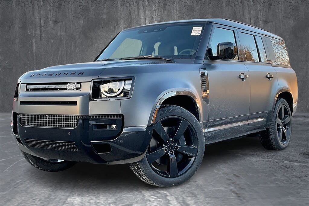 2026 Land Rover Defender 130 P400 X-Dynamic SE AWD