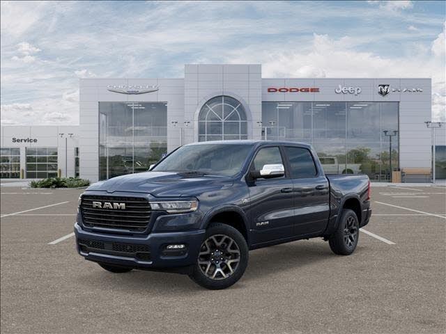 2026 RAM 1500 Laramie Crew Cab 4WD
