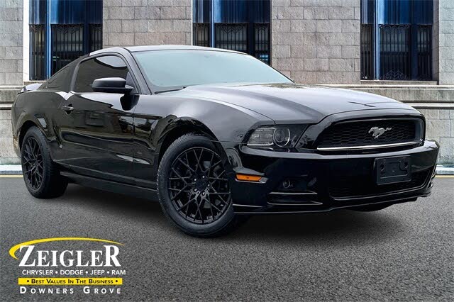2014 Ford Mustang V6 Coupe RWD
