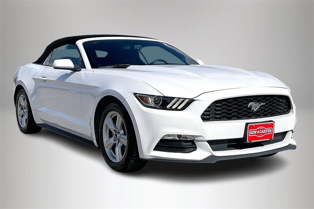 2016 Ford Mustang V6 Convertible RWD