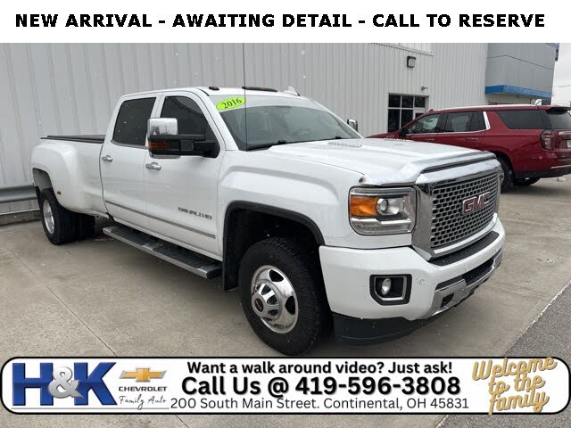 2016 GMC Sierra 3500HD Denali Crew Cab LB DRW 4WD