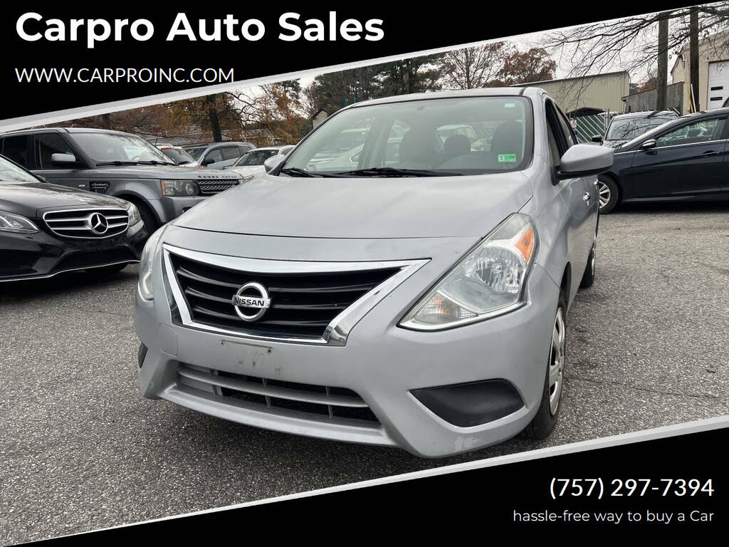 2018 Nissan Versa SV