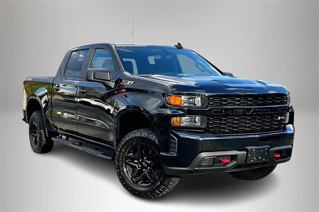 2022 Chevrolet Silverado 1500 Custom Trail Boss Crew Cab 4WD