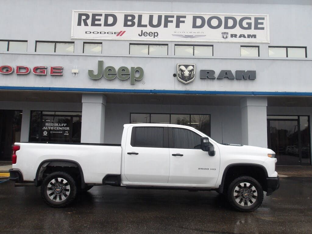 2024 Chevrolet Silverado 2500HD Custom Crew Cab 4WD