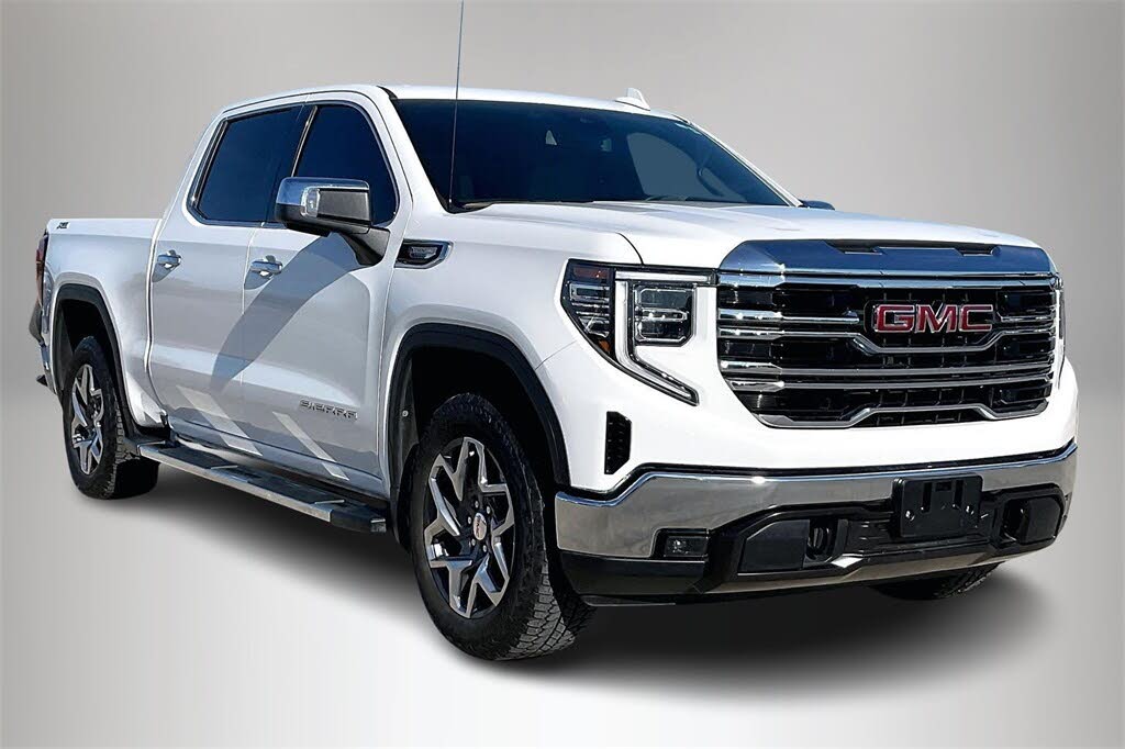 2024 GMC Sierra 1500 SLT Crew Cab 4WD