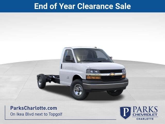 2025 Chevrolet Express Chassis 3500 Cutaway 159