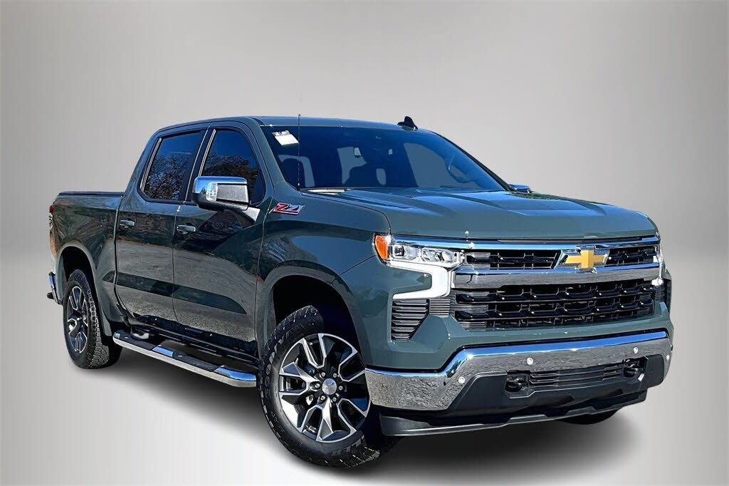 2025 Chevrolet Silverado 1500 LT Crew Cab 4WD
