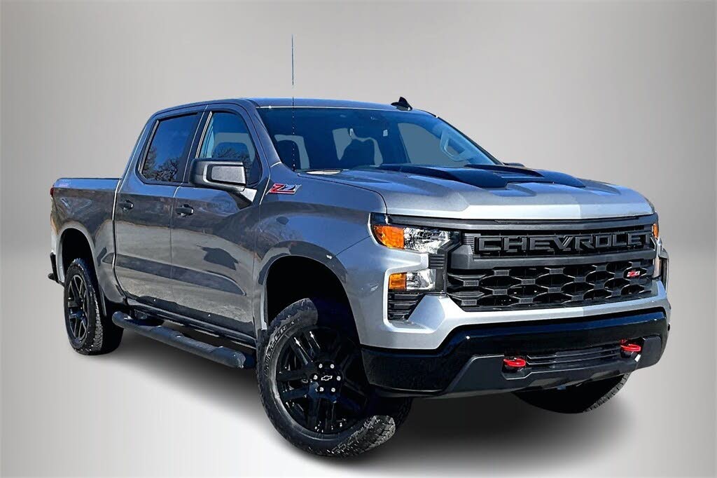 2026 Chevrolet Silverado 1500 Custom Trail Boss Crew Cab 4WD