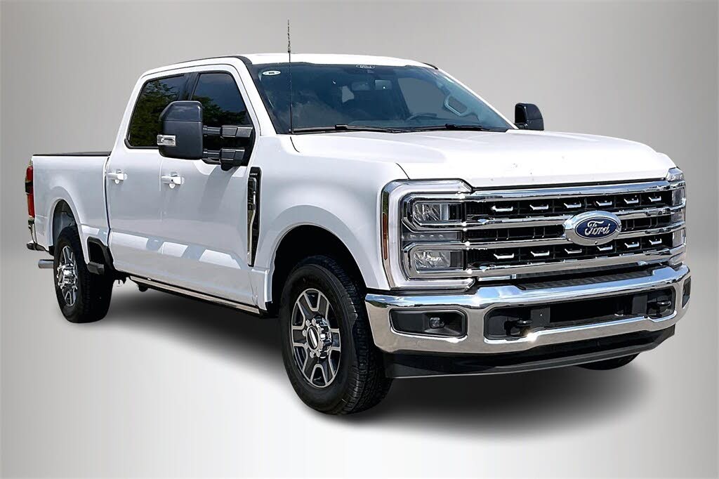 2026 Ford F-350 Super Duty Lariat Crew Cab RWD