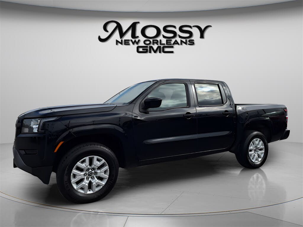 2022 Nissan Frontier SV Crew Cab 4WD