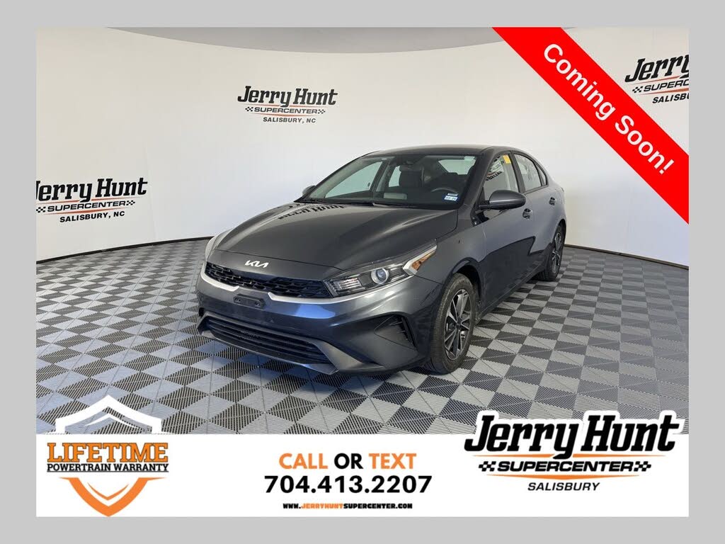 2024 Kia Forte LXS FWD