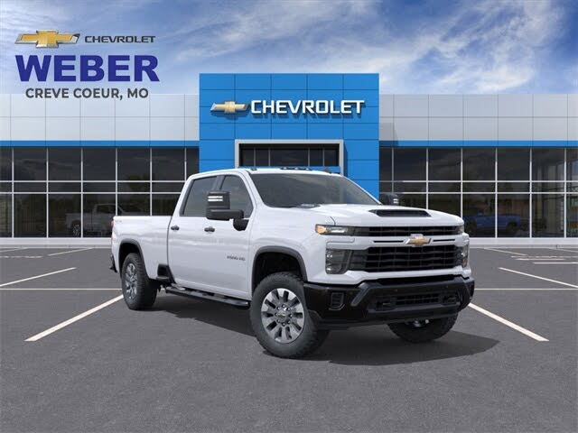 2026 Chevrolet Silverado 2500HD Custom Crew Cab 4WD