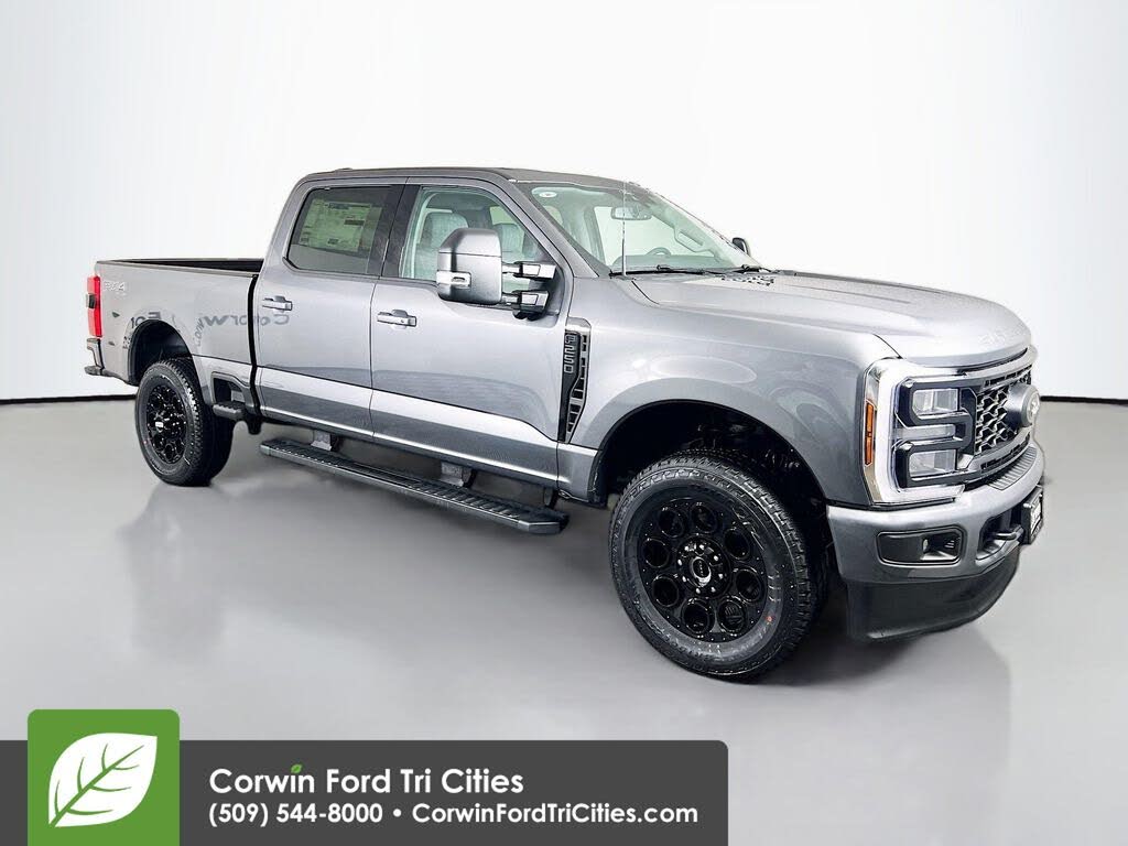 2026 Ford F-250 Super Duty XLT Crew Cab 4WD