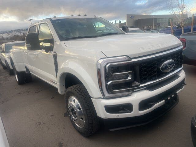 2026 Ford F-450 Super Duty Platinum Crew Cab LB DRW 4WD
