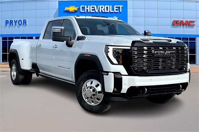 2026 GMC Sierra 3500HD Denali Ultimate Crew Cab 4WD