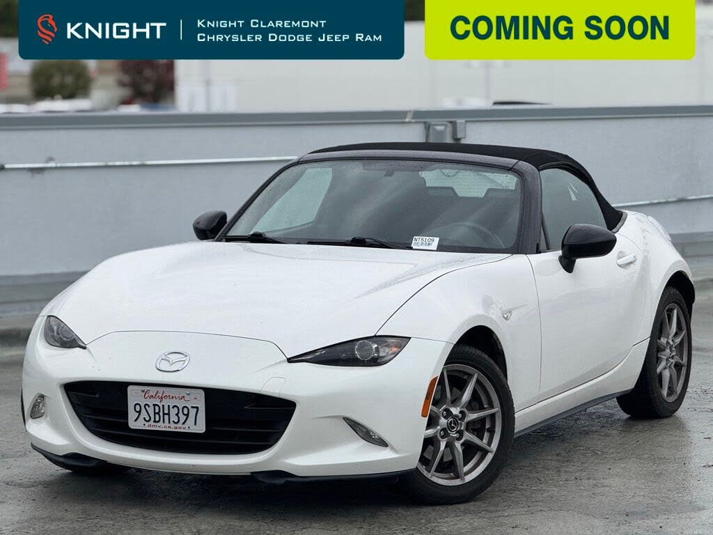 2016 Mazda MX-5 Miata Sport Convertible