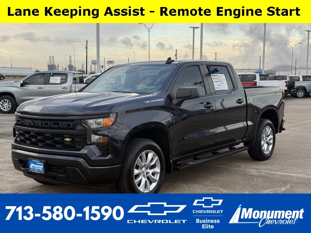 2022 Chevrolet Silverado 1500 Custom Crew Cab 4WD