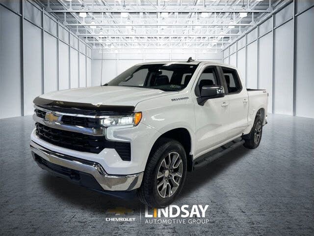 2022 Chevrolet Silverado 1500 LT Crew Cab 4WD