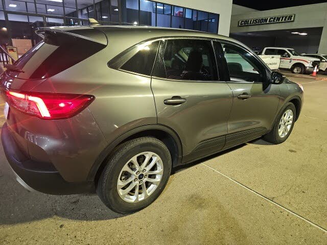 2022 Ford Escape SE FWD