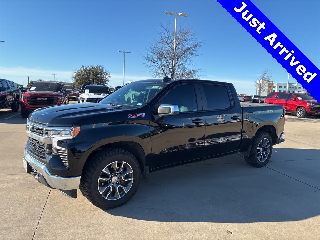 2024 Chevrolet Silverado 1500 LT Crew Cab 4WD