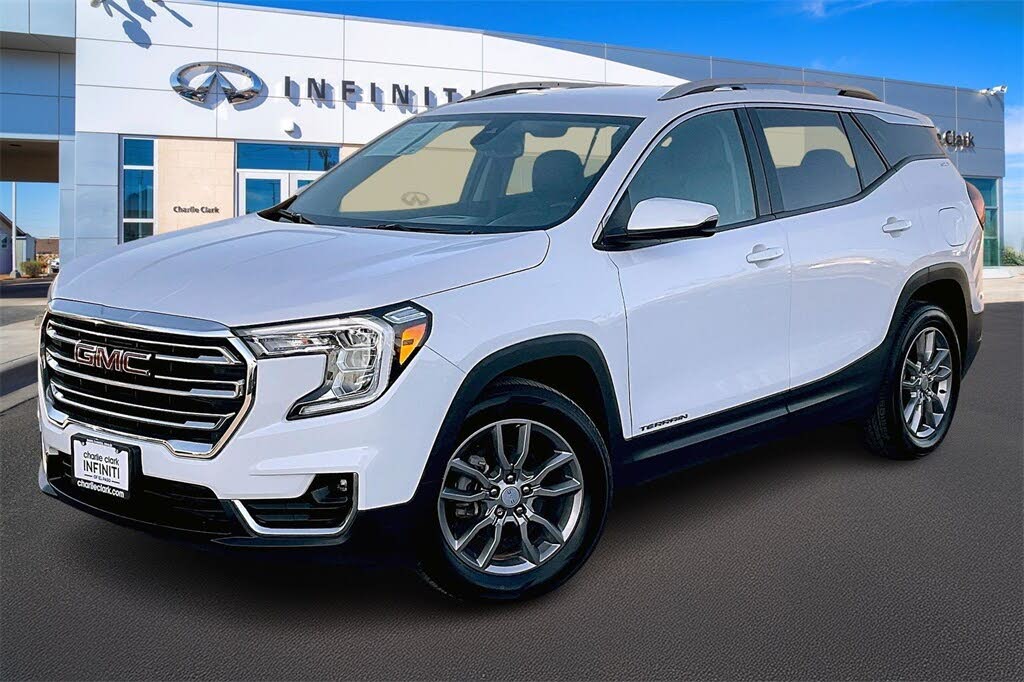 2024 GMC Terrain SLT FWD