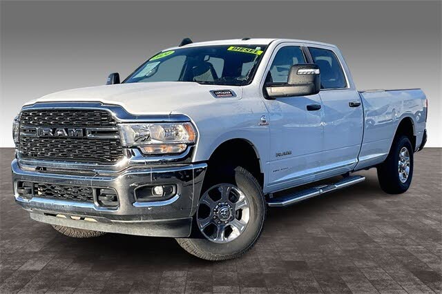 2024 RAM 3500 Big Horn Crew Cab LB 4WD