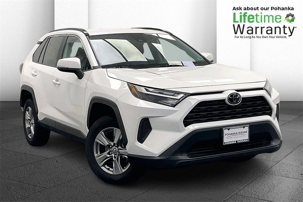 2024 Toyota RAV4 XLE FWD