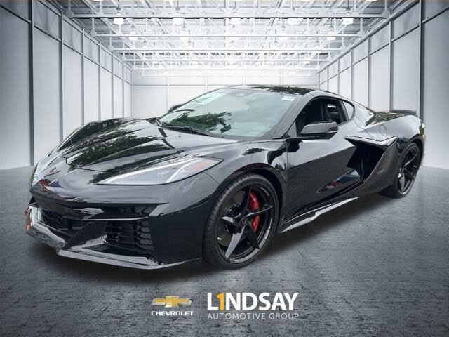 2025 Chevrolet Corvette E-Ray Coupe AWD with 1LZ