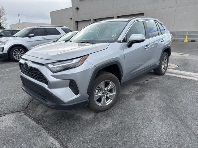 2025 Toyota RAV4 XLE AWD