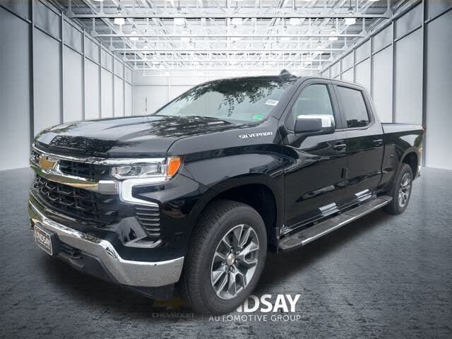2026 Chevrolet Silverado 1500 LT Crew Cab 4WD