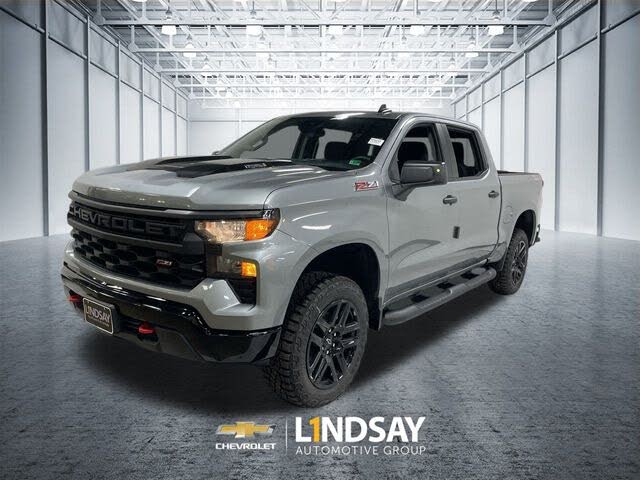 2026 Chevrolet Silverado 1500 Custom Trail Boss Crew Cab 4WD