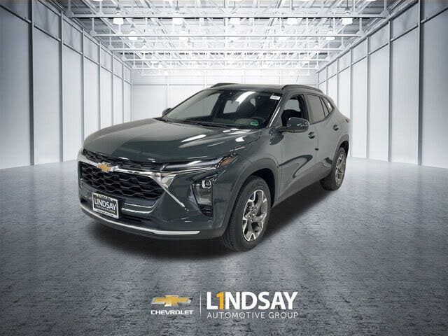 2026 Chevrolet Trax LT FWD