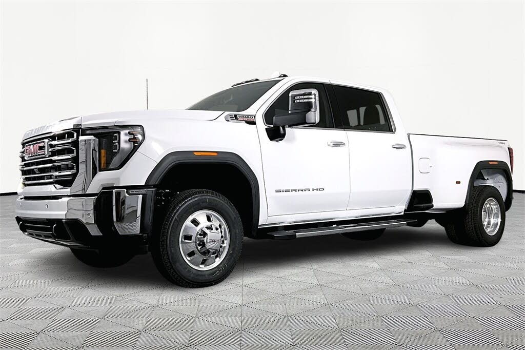 2026 GMC Sierra 3500HD SLT Crew Cab 4WD