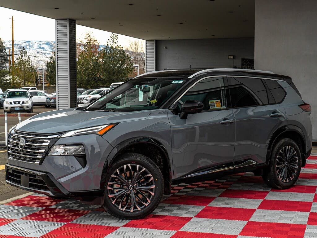 2026 Nissan Rogue Platinum AWD