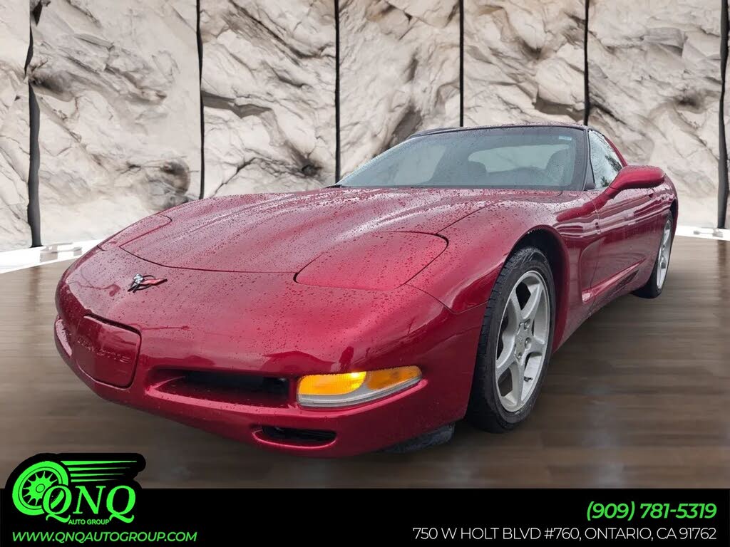 2004 Chevrolet Corvette Coupe RWD