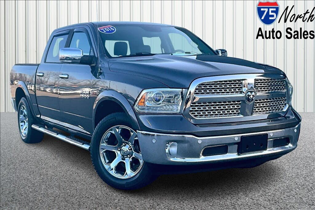 2016 RAM 1500 Laramie Crew Cab 4WD