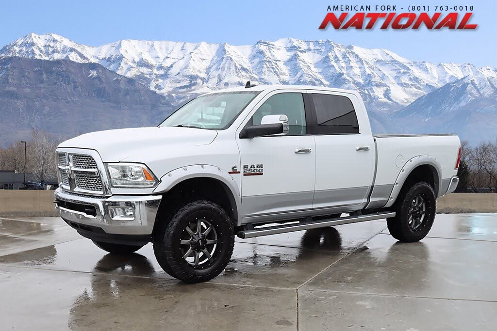 2016 RAM 2500 Laramie Crew Cab 4WD