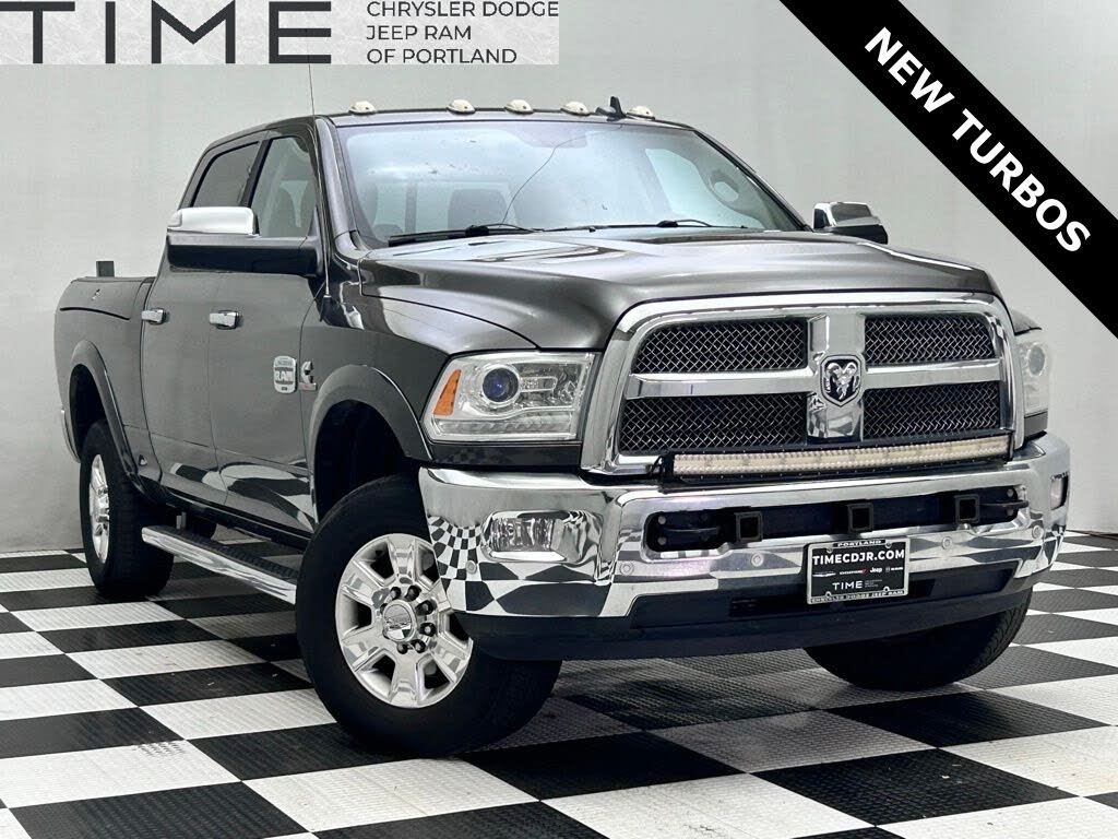 2017 RAM 3500 Laramie Longhorn Crew Cab 4WD